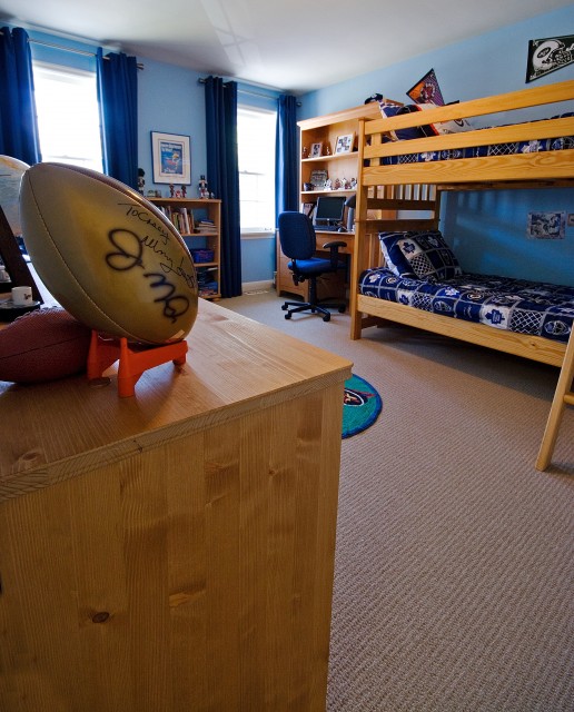 Детская комната для мальчиков в синим тоне
