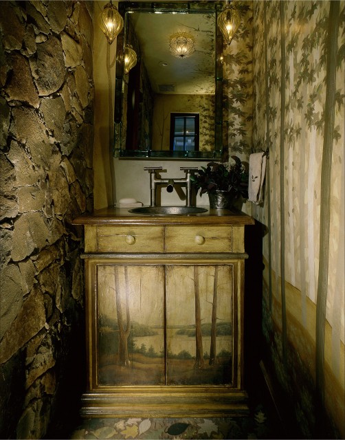 Фотография туалетной комнаты с тумбой-умывальником