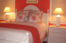 Современный дизайн спальной в розово цвете